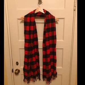 Buffalo red/black plaid long holiday winter scarf